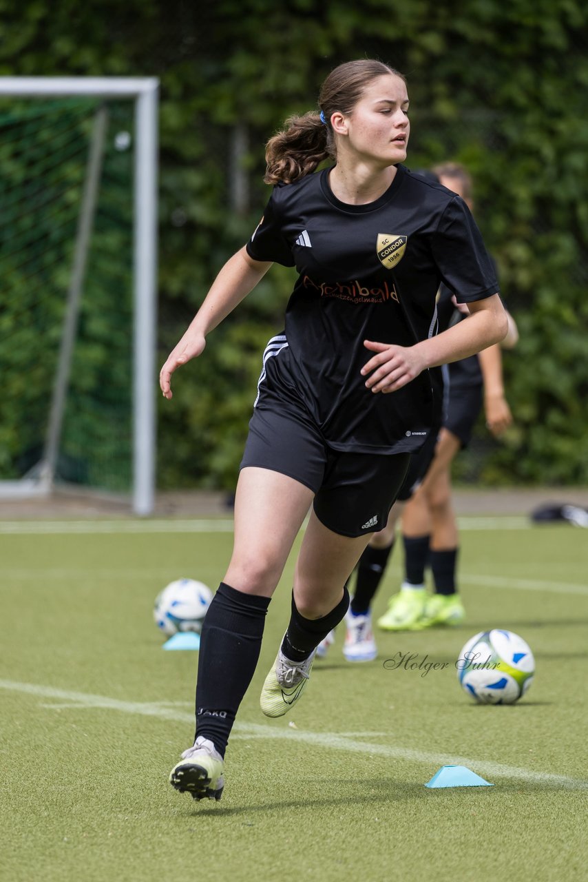 Bild 148 - wBJ SC Condor - VfL Pinneberg : Ergebnis: 3:2